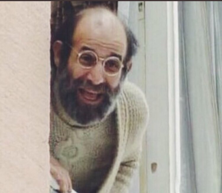Teachers672's tweet photo. Koş Sevim Koş!!!
@hilal_kaplan a bir şeyler olmuş!
Galiba gazeteci olmadığını biri daha anlamış!!! https://t.co/HW6XpymzpR
