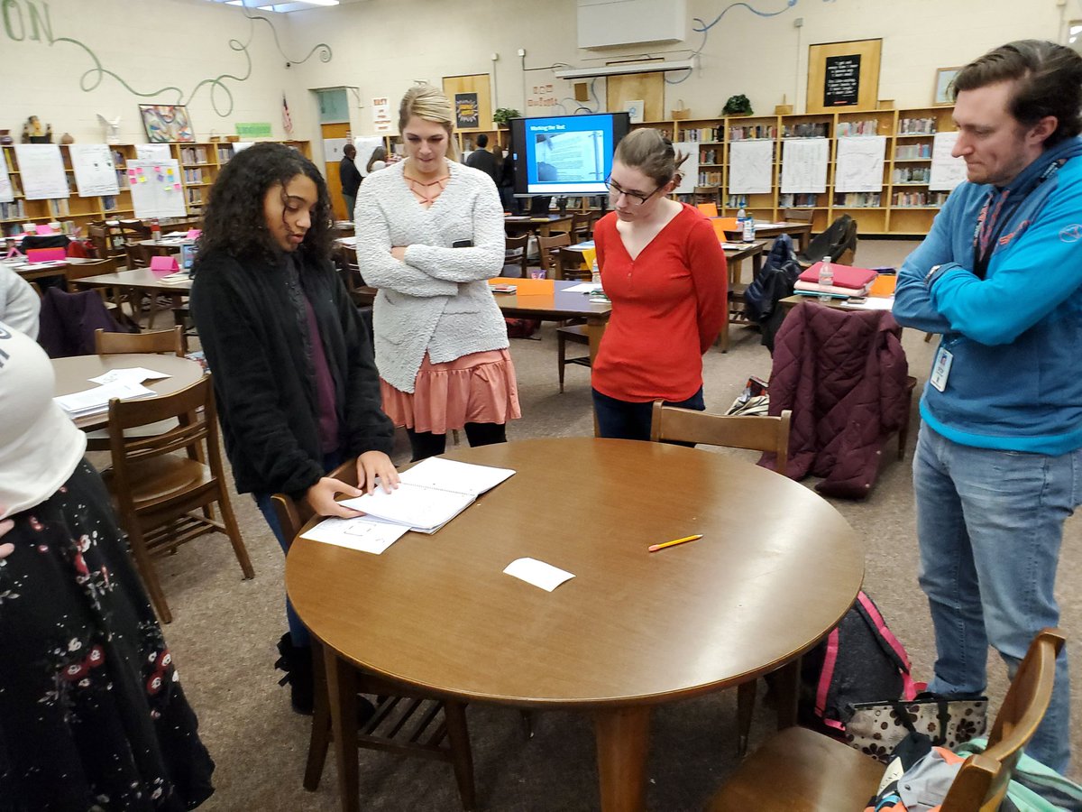 mstaal_kcsavid's tweet photo. These AVID Ambassadors stole the show!  Best way to talk about how AVID supports students is to let them show you!  @MrsHarveyNMS AVID 💙 was SO proud!  @KcSavid https://t.co/LHGcLkPwK6