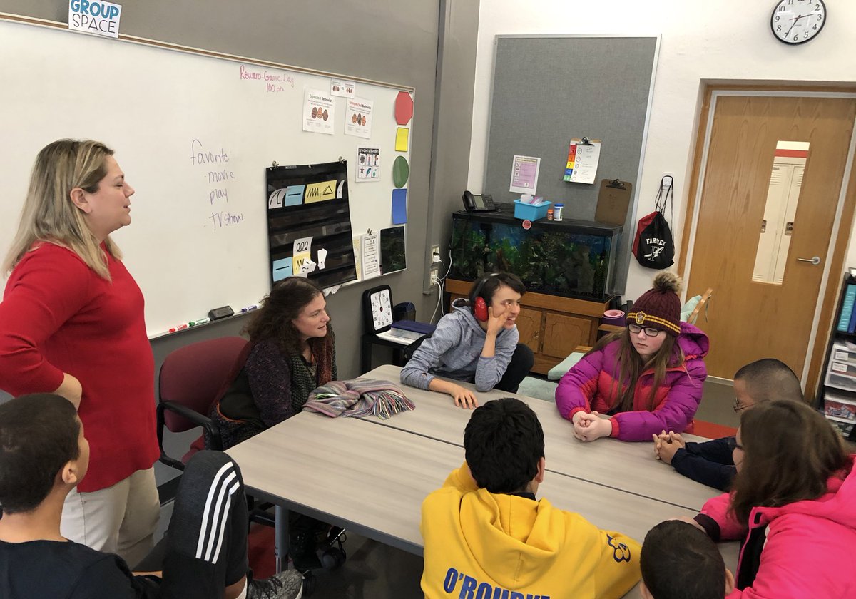fpcscmckeon's tweet photo. Today we met Beth from @BeckCenter She’ll be working with our class preforming theatre activities next semester! @Connie_Obrycki https://t.co/15rX5dVynU