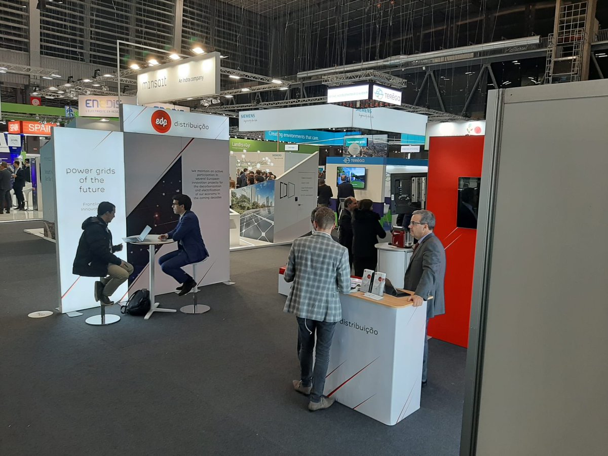 energyTorresEU's tweet photo. #EDPDistribuição #Labelec #EDP @EUW_live major spot for networking 😃 #Paris https://t.co/wHRe3fjSLM