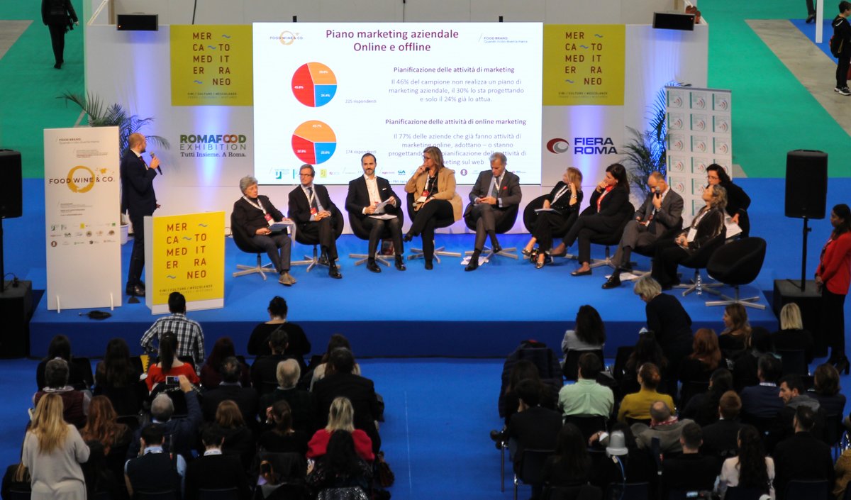 mirkoSdE's tweet photo. Domenica scorsa ho avuto l'onore di presentare una Ricerca su Web Marketing &amp; PMI che ho realizzato insieme alla prof.ssa @SPattuglia a @MercatoMediter
- @FieraRoma nell'ambito di #FoodWineTorVergata

Ne parlo qui: https://t.co/CwTmS7wKSj https://t.co/CXGssiPM2G
