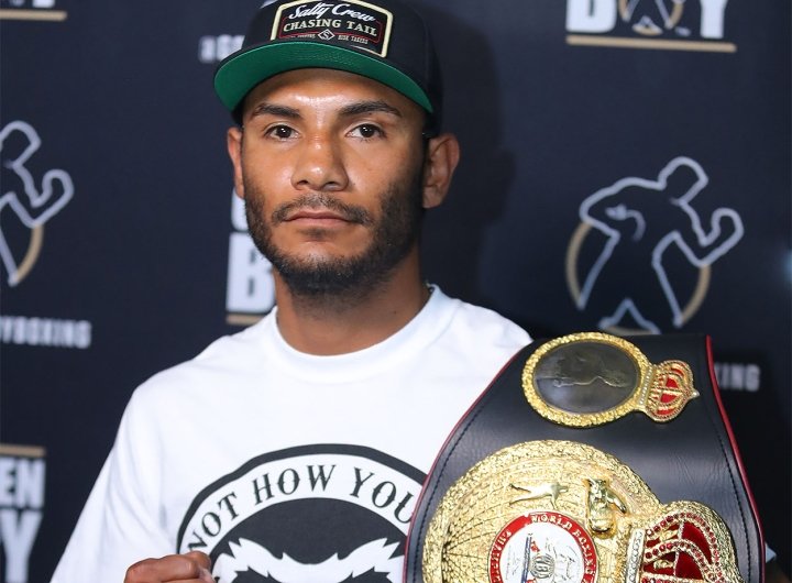 boxingscene's tweet photo. Cancio, Santa Cruz And the Sordid WBA 130-Pound Title History https://t.co/CmLm9LBsxI https://t.co/SliUgEDfiF