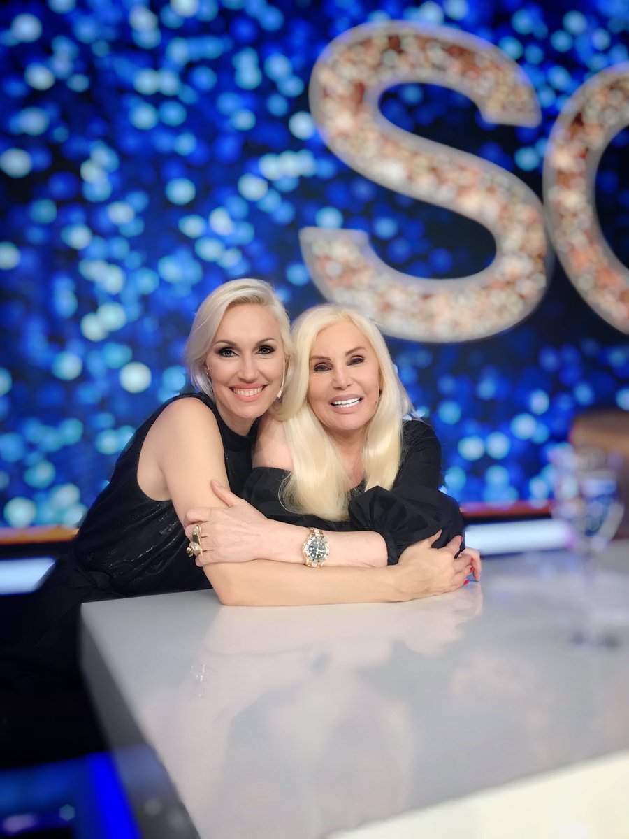 ingridgrudkeok's tweet photo. Con ELLA! 🙌😍 @Su_Gimenez https://t.co/1ZxwCR7ayn