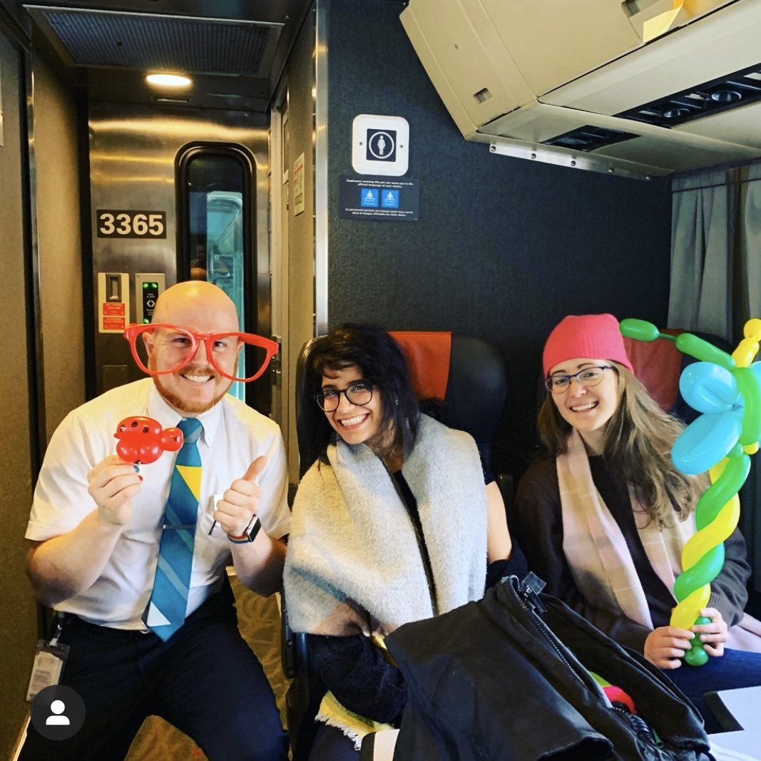 zachwells88's tweet photo. REPOST! Wednesday November 13th, 2019 onboard @VIA_Rail train 40 from Toronto to Ottawa. Thanks to a great photographer from The National Youth Orchestra of Canada for sharing these photos and kind words on their Instagram Page.

https://t.co/Zp5FIs9YDu https://t.co/mNU3MGZ0eH