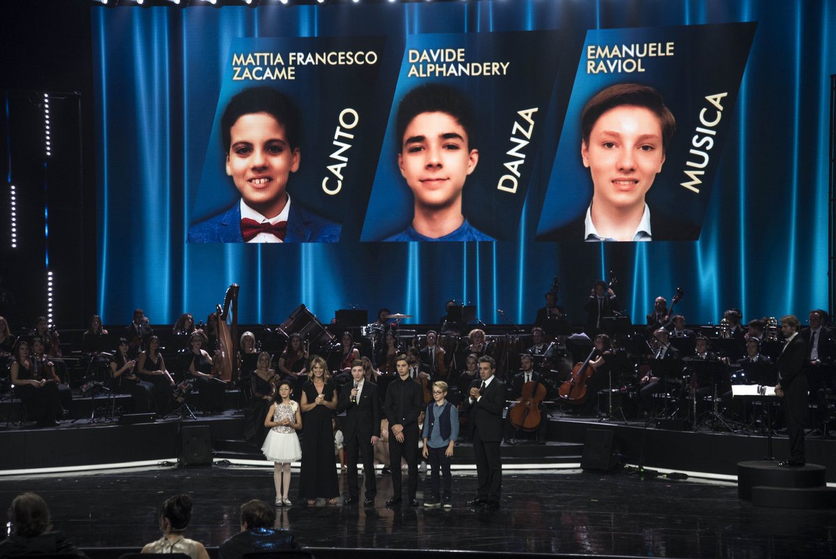 EndemolShineIT's tweet image. Mattia, Davide, Emanuele chi vincerà questa edizione di #Prodigi? @UNICEF_Italia @RaiUno