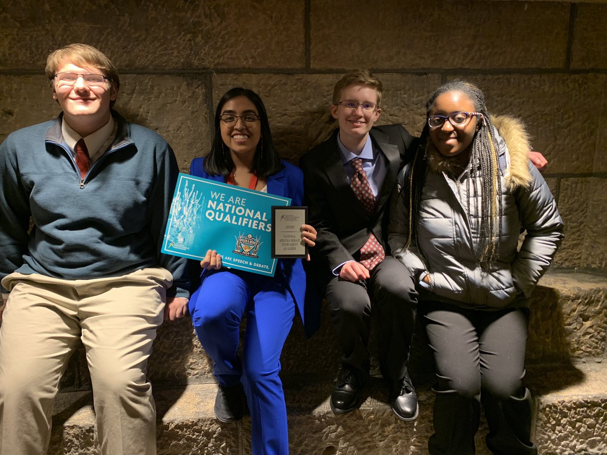 AndoverHSdebate's tweet photo. Back to Nats! Congrats to Hallie for qualifying to the @speechanddebate National Tournament, to Kat for being an Alternate, and to Bih and Aidan for their best days of debate! This is our fourth year in a row of qualifying
@AndHSHuskies @HuskiesHS @AHSchools @AndHSPrincipal https://t.co/AufvV7rFIi