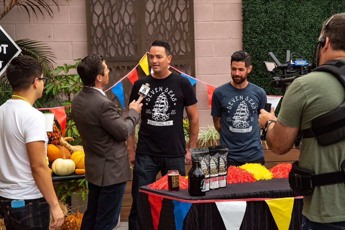 SevenSeasRoast's tweet photo. Mama we made it! 🙌🏽
On the @CBS8 this morning talking about Cold Brew City Fest.
We look forward to seeing you there this weekend!!
#coldbrewcityfest #drinklocal #coffee #sandiego #coffeeroaster #cbs #morningextra https://t.co/kAv8HPmF2O