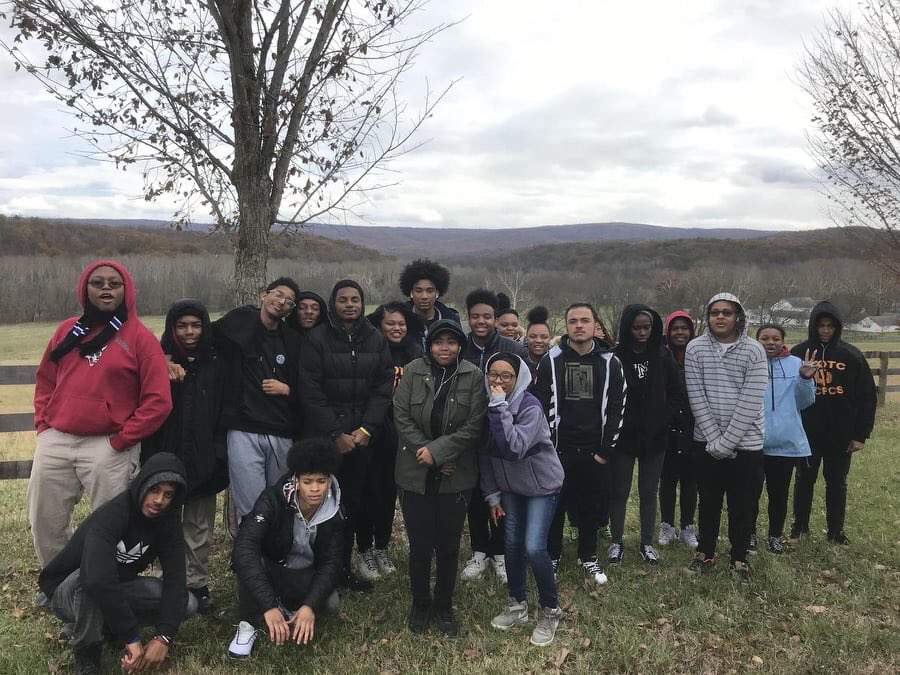 IDEA_PCS's tweet photo. Tuesday, our Carpentry One students traveled to @CaseyTrees farm to watch a wood mill process entire trees - cut down in DC & get milled into usable boards.
.
@DDOTDC is funding this project & we are excited about our partnership with the #UrbanForestry Division.
.
#CaseyTrees https://t.co/KF5LYawsbM