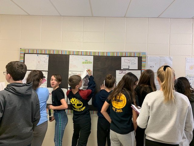 Mrs_LRose's tweet photo. 8th grade students learned about foreign policy through metaphors in social studies today! #d57learns #digitald57 @TeachTCI https://t.co/l6VAAqQnhW