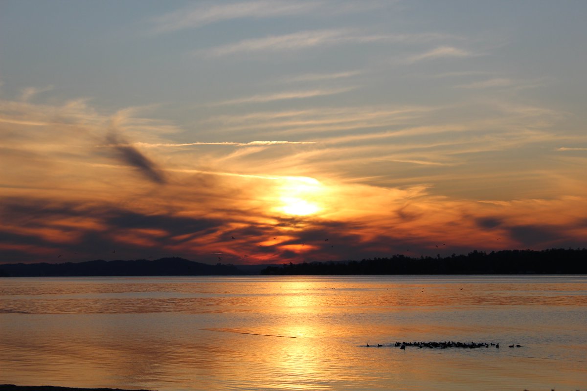 Nov 13 2019 - Lake Guntersville State Park Campground -  #alwx #weather #sunset <a href="/spann/">James Spann</a> <a href="/weswyattweather/">Wes Wyatt</a>
<a href="/DossJerry/">Jerry Doss</a> <a href="/lakegvillesp/">Lake Guntersville SP</a> @AdrianWVTM13
<a href="/gannweather/">Ashley Gann</a> #shareyourweather @simpsonwhnt
<a href="/ThePhotoHour/">#ThePhotoHour</a>