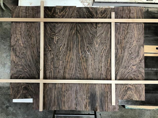 joethiele's tweet photo. Laying out the vanity fronts. The maple strips represent the frame—the doors and drawers will be inset. Love where this piece is heading.
.
.
.
#boundaryfogfurniture #woodwork #woodworking #portlandor #madeinoregon #pnw #furnituremaker #customvanity #customfurniture #finefur… https://t.co/eqq2RKpewV