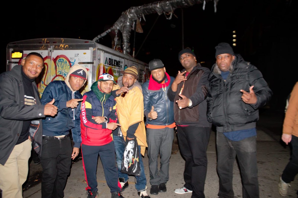 1Rayvon's tweet photo. ๐ถ๐ถ๐ฅ Nuff love nuff respect to all the fans n supporters who came out to Bowery Electric!!!! It was completely๐ฅ!#firsticonagency #sugarbear @livereggaenyc ๐๐ฝ๐๐ฝ๐๐ฝ๐๐ฝ๐๐ฝ๐๐ฝ๐๐ฝ๐๐ฝ#rayvon #derrickbarnett #statementband #robkenner #boomshots #jamkamtouringsound #bbchifi #hqsquad https://t.co/zeT8RlLORE