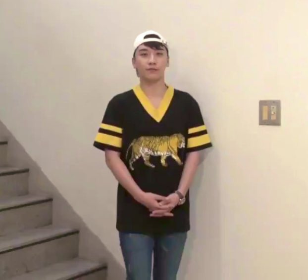 A thread of BIGBANG being memes: