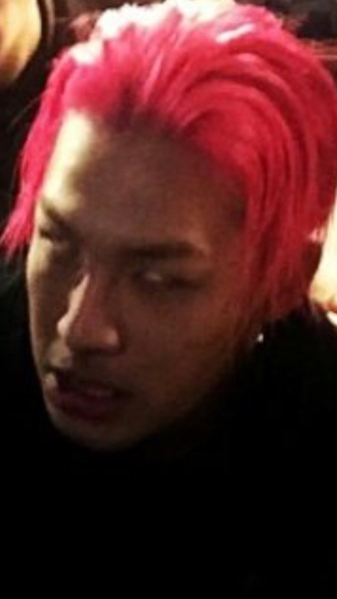 A thread of BIGBANG being memes: