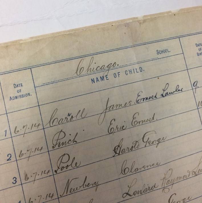 StateRecordsSA's tweet photo. Have you heard of Chicago, South Australia? Kilburn was named Chicago from 1893 to 1930, &amp; changed name after complaints were made about mail going astray between SA &amp; Chicago, USA! 
Image: GRG18/387/1 Chicago School admission register (1914-1919) #throwbackThursday #Archives100 https://t.co/VZ1cyyM5yw