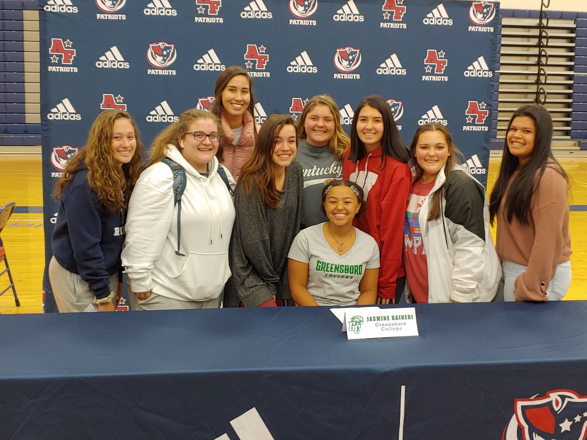 Congrats to Jasmine @Jazzy_Kailyn on her NLI signing today. Can't wait to see the great places your journey will take you.