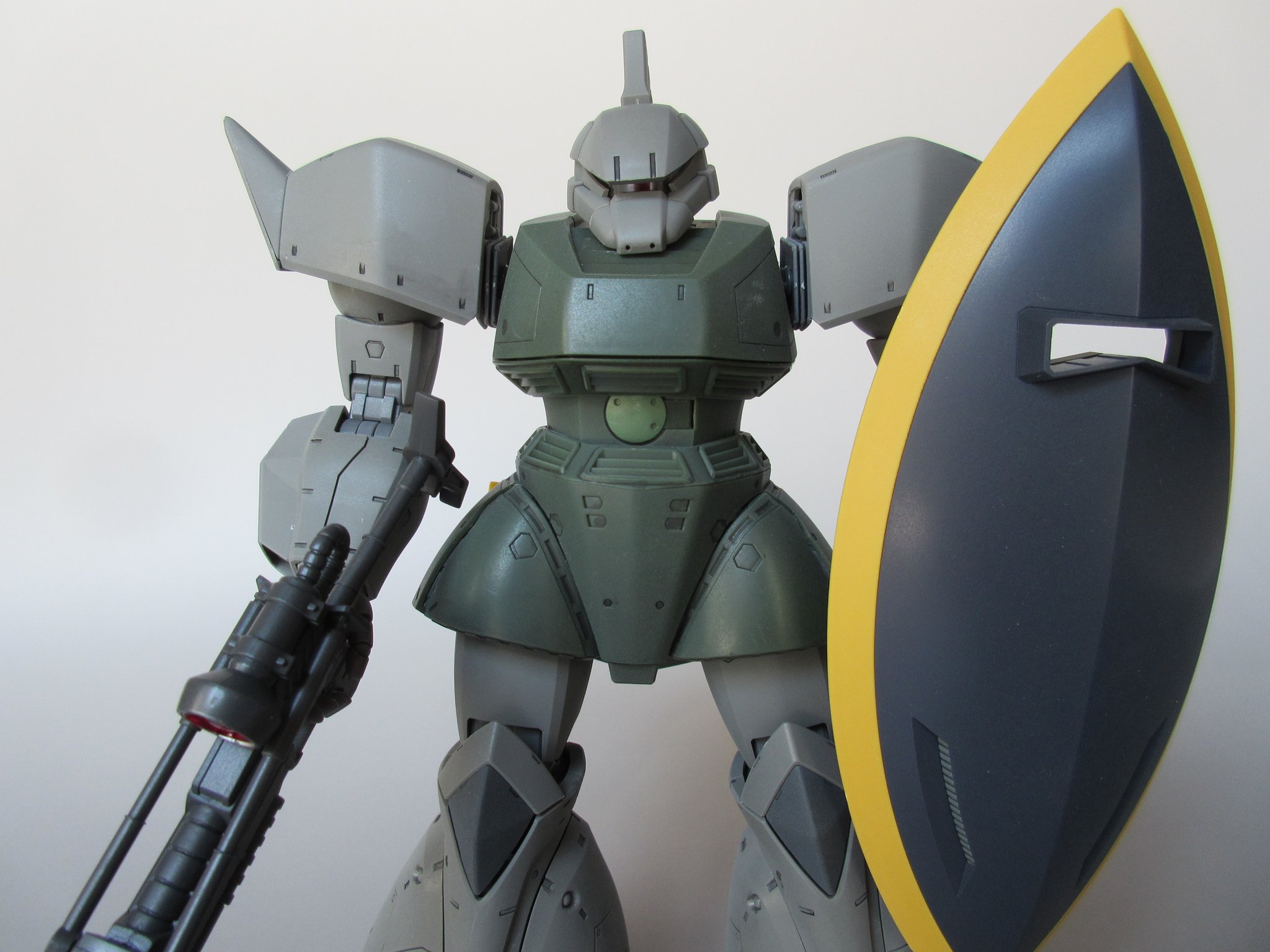 山積み師 Model Apartment Twitter ನಲ ಲ ゲルググ作るのは変わりもん ガンプラ Mgゲルググ 灰色以外塗ってます W ゞ 塗装しなくてもつや消し吹いておけばそれなりに見られる カスペン大佐専用機カラーもやってみたい ゚ 山積み師 Model Apartment Twitter ನಲ ಲ ゲルググ作るのは変わりもん ガンプラ Mgゲルググ 灰色以外塗ってます W ゞ 塗装しなくてもつや消し吹いておけばそれなりに見られる カスペン大佐専用機カラーもやってみたい ゚