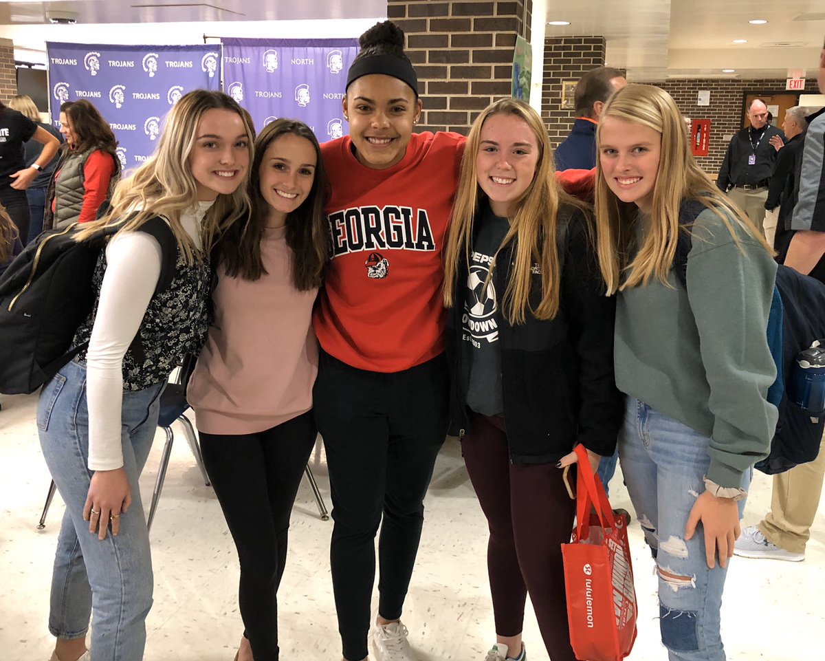 DGN Girls Soccer tweet media