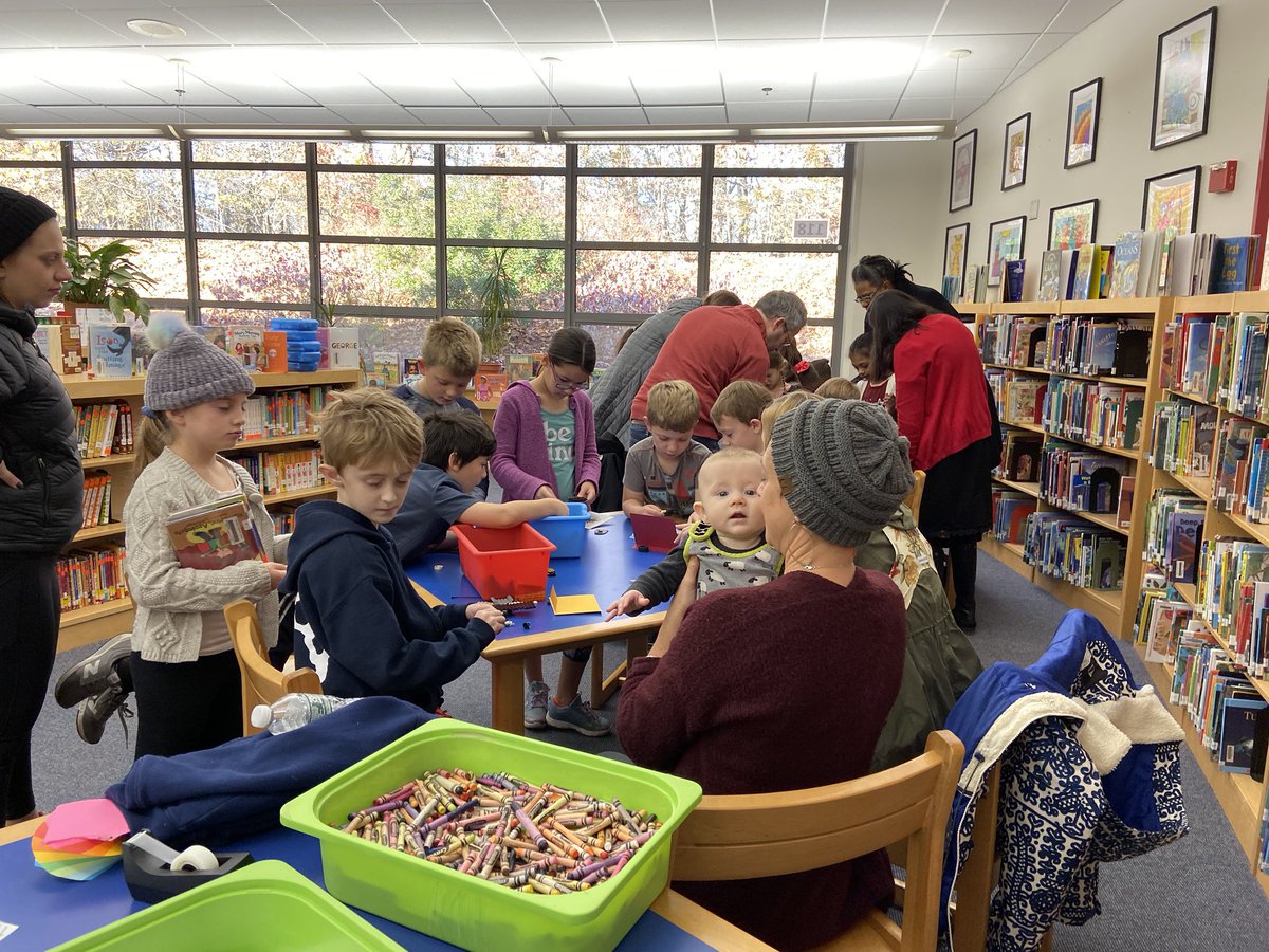 braeburnlibrary's tweet photo. Braeburn students show they are “Thankful for Books”. What a great morning to celebrate all things library with books and STEM!
#hidetheturkey @BraeburnBobcats @JeffWallowitz https://t.co/cPKUpCOarz