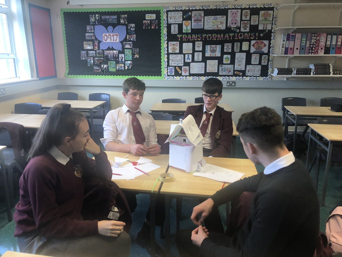StPaulsMaths's tweet photo. A very interactive informative careers talk given to @stpaulsbbrook Year 13 Maths students promoting STEM careers particularly engineering from AECOM &amp; ICE. https://t.co/H6vQCosAQo