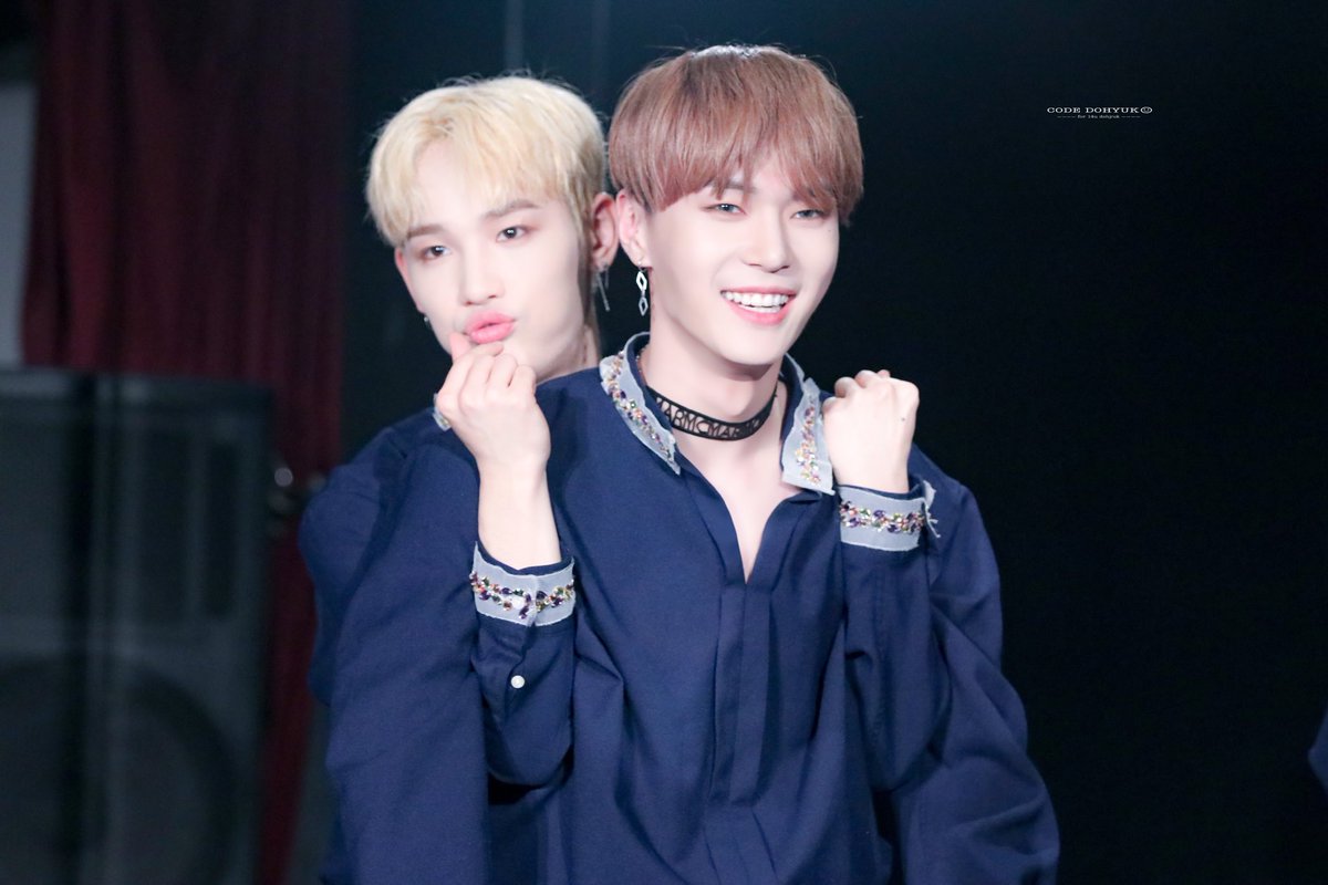 CODE_980116's tweet photo. 190419  2부  포토타임 

#원포유 #도혁 #김도혁 #영수 #이영수 #14U #DOHYUK #ドヒョク #ワンフォーユー https://t.co/SNgbDaiGqA