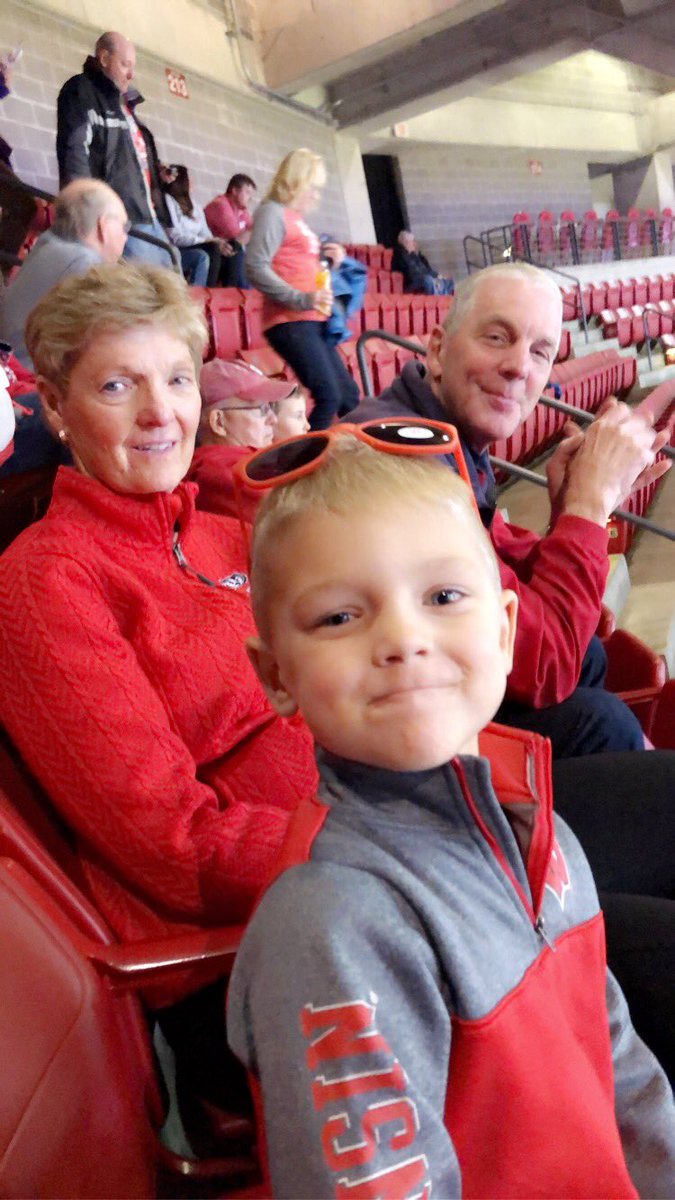 aarichards2014's tweet photo. #OnWisconsin https://t.co/lpecjUcvte