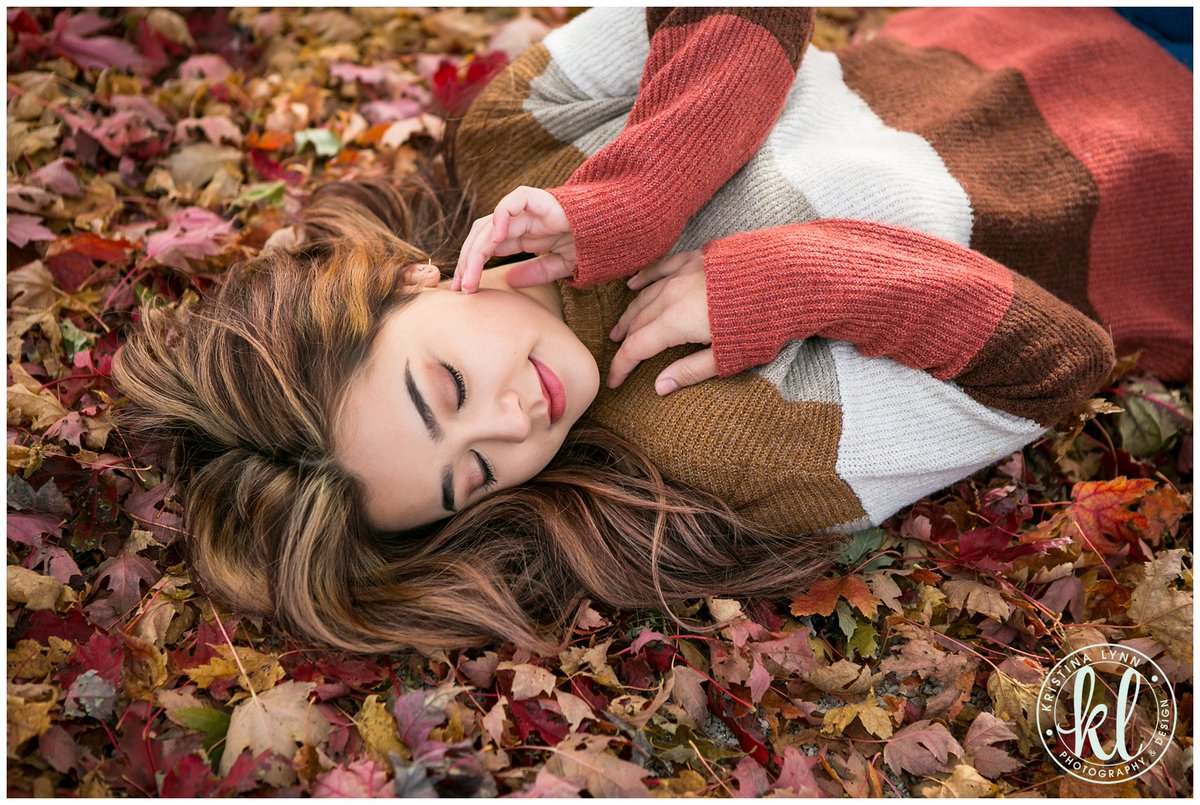 klphotodesign's tweet photo. Fall, I miss you! #SeniorPhoto #SeniorPicture #WhereDidFallGo #NotReadyForWinter https://t.co/9Q5NIS6t0r