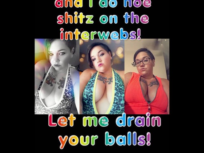 I'm online right now on Skyprivate - pay-per-minute system for Skype live shows. Call me right now in