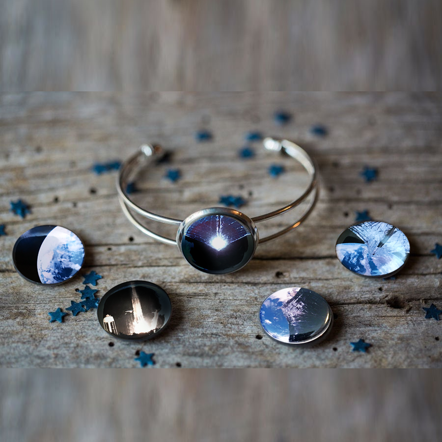exploreplanets's tweet image. Come sail away! 

New #LightSail2 jewelry just arrived at planetary.org/store