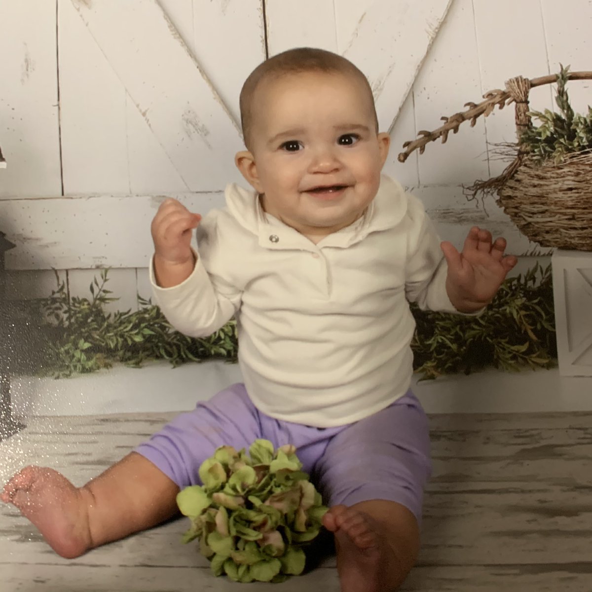 ThatLYHBroker's tweet image. Dad fail. Got Abby dressed while chasing her down without double checking...It was picture day. End result. Pictures with her onesie on backwards. #dadfail