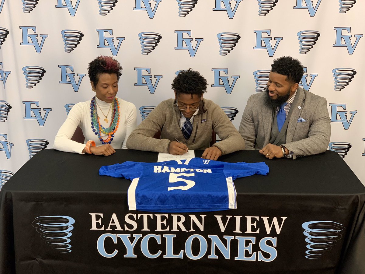ev_lax's tweet photo. That’s our guy! @_HamptonU got a great one! Proud of you @efazzzo https://t.co/kreuai8zjq