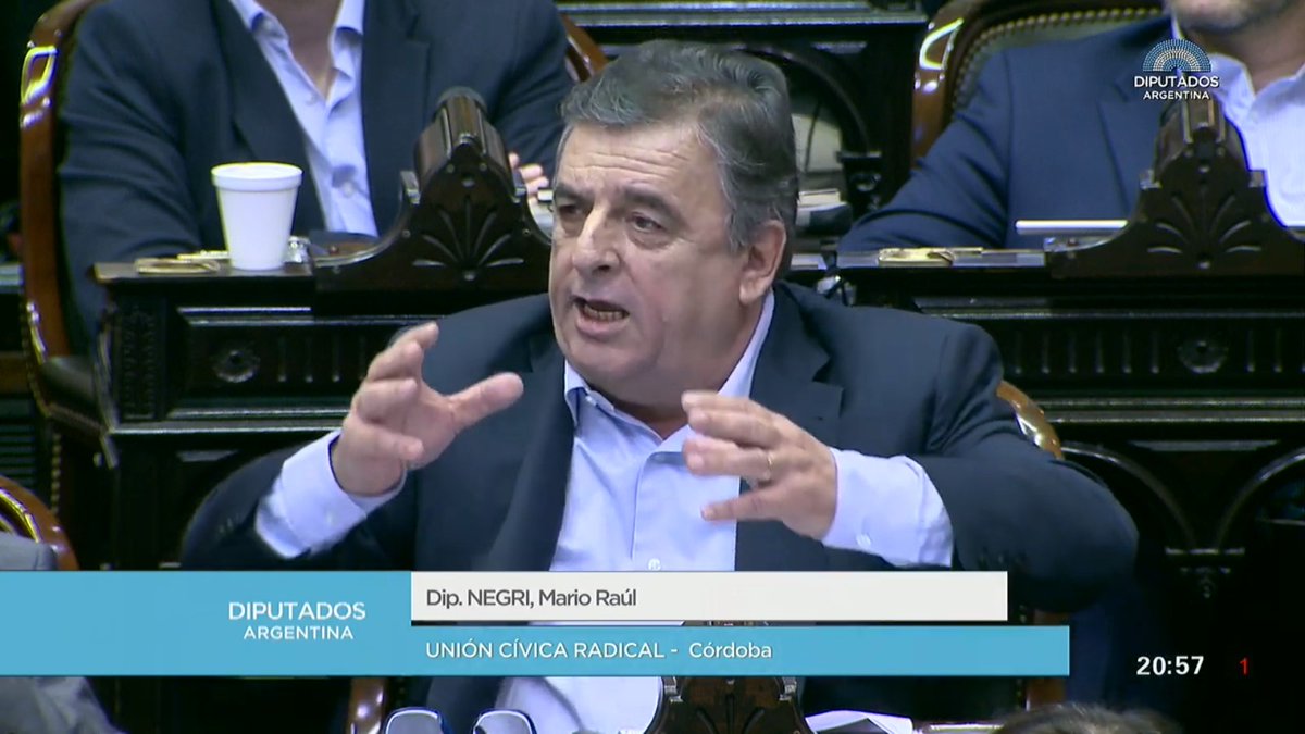 marioraulnegri's tweet photo. #Bolivia Debemos condenar el quebranto institucional. Pero tenemos una diferencia con el texto de la oposición, porque para nosotros hay tres requisitos indispensables para la democracia: la soberanía popular, la institucionalidad plena y elecciones libres, sin trampa ni fraude. https://t.co/frPQFCdvGx
