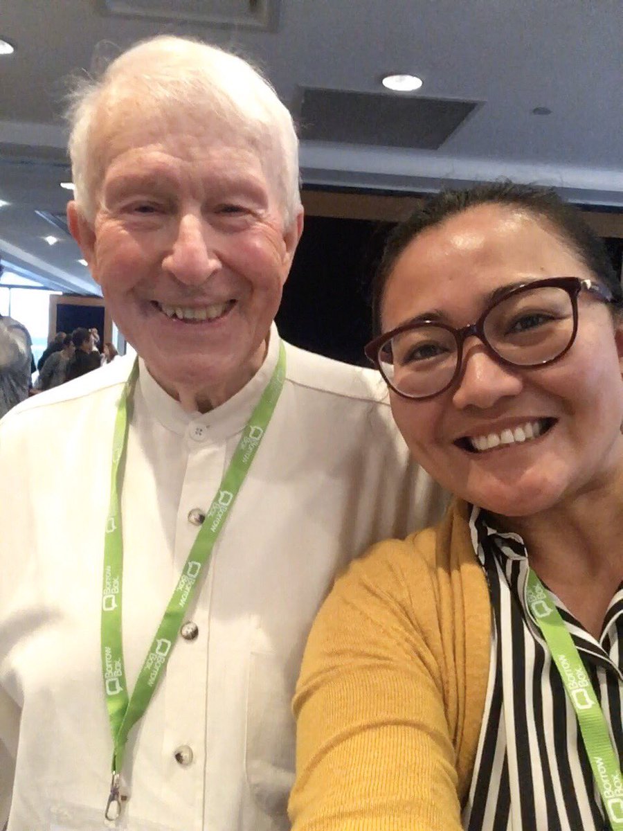 AvisoMonique's tweet image. #LibTech19 Day 2
Legend and Low-key stalker.
Wes Young you rock!