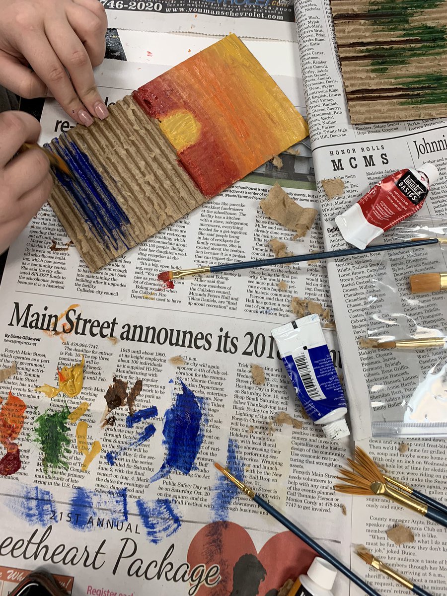 mpvisualarts1's tweet photo. Art I students experiment with a variety of media during a mark-making workshop. #mpvisualarts #draweveryday https://t.co/y4cQcg4vD4