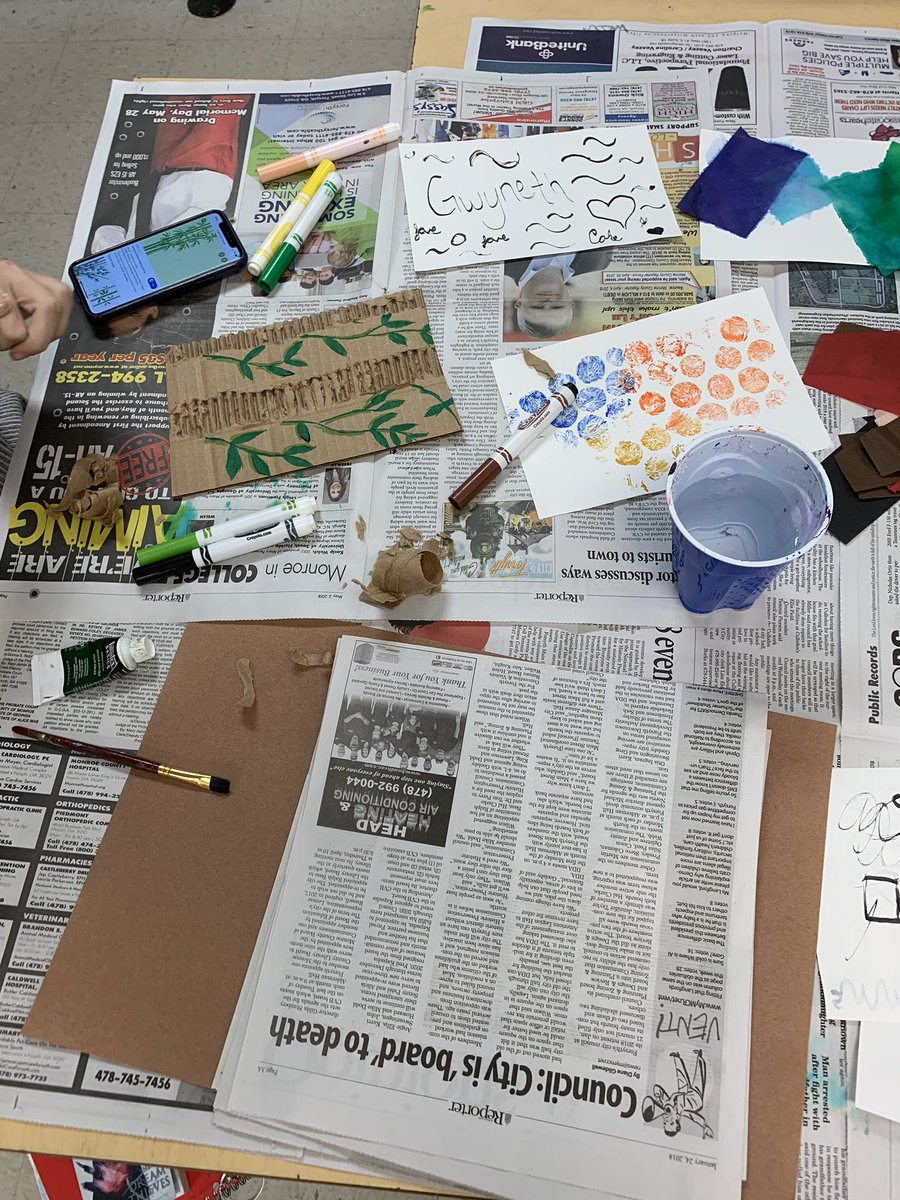 mpvisualarts1's tweet photo. Art I students experiment with a variety of media during a mark-making workshop. #mpvisualarts #draweveryday https://t.co/y4cQcg4vD4