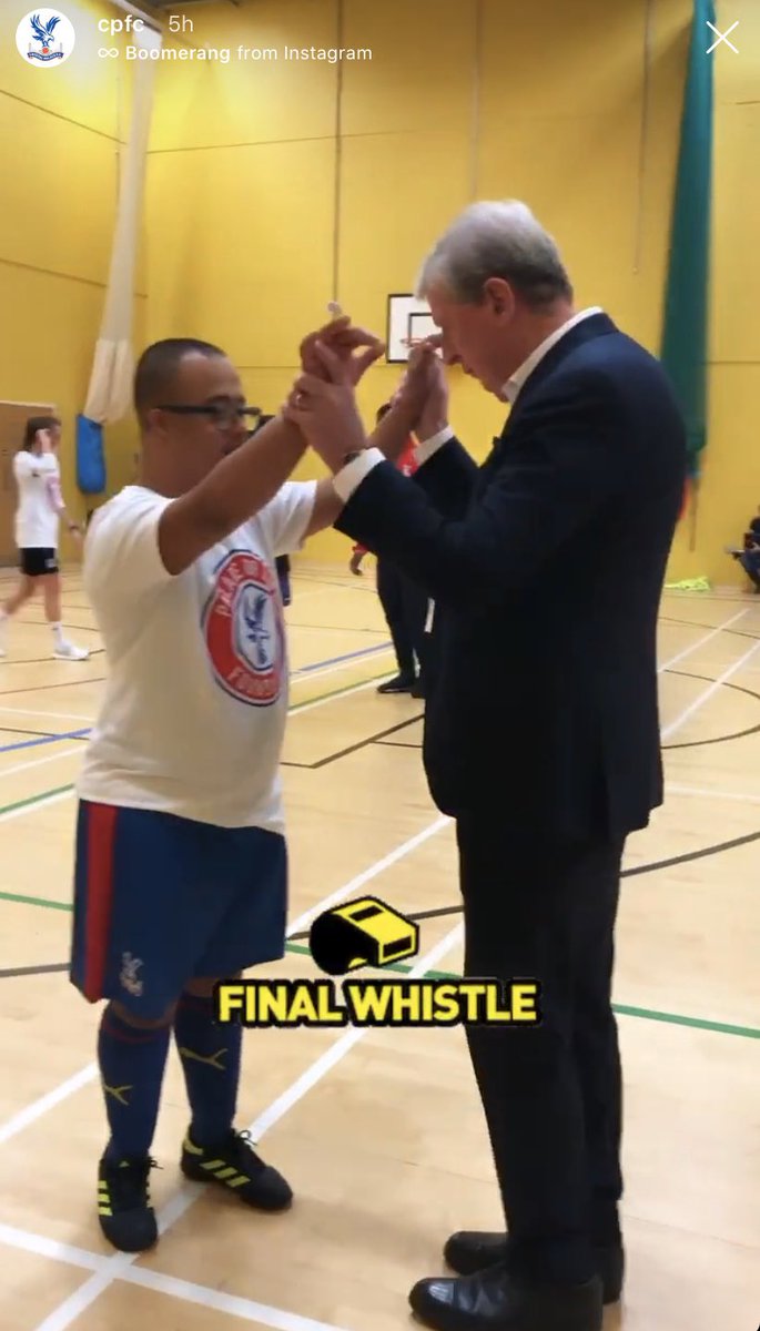GilesyL14's tweet photo. Roy might drive me mad sometimes, but this makes my heart melt 😍 #cpfc https://t.co/64KDCHPVSp
