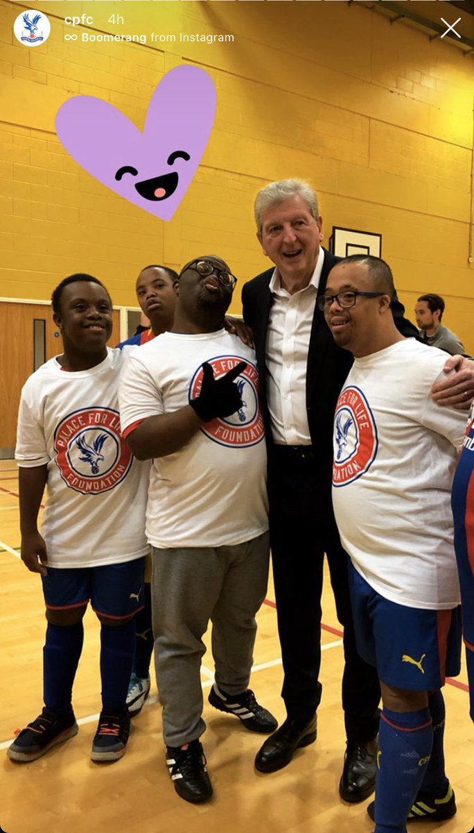 GilesyL14's tweet photo. Roy might drive me mad sometimes, but this makes my heart melt 😍 #cpfc https://t.co/64KDCHPVSp