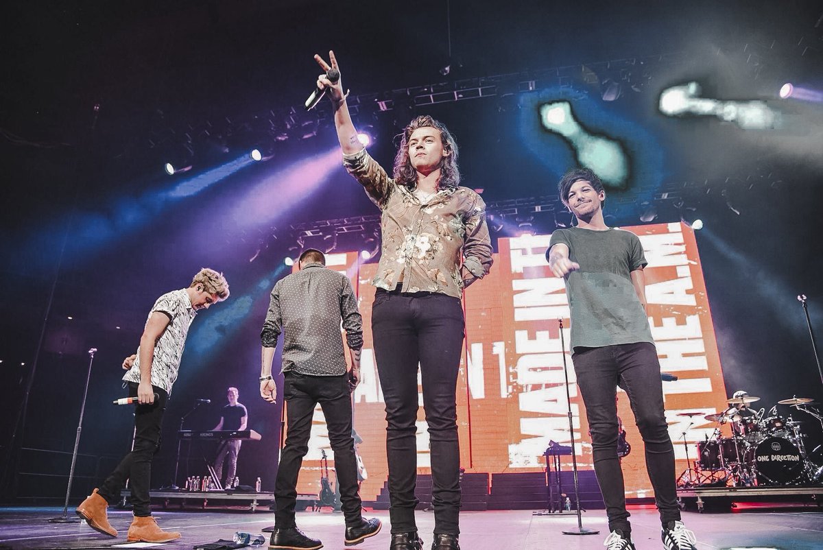 TheOfficial1DSF's tweet photo. In honor of 4 years of MITAM, let us appreciate the pictures & video in this thread where NorCal was forever grateful & blessed to hear MITAM songs live during @997now’s #TripleHoShow back in 2015 https://t.co/ity4lBrm6i