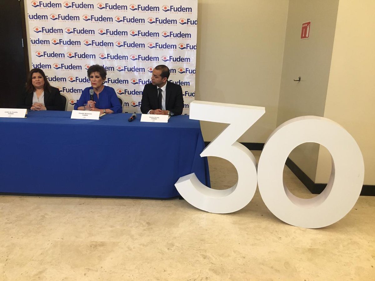 La @FudemElSalvador celebra 30 años de brindar salud visual a personas de escasos recursos que por distintos factores no tienen acceso a una atención oftalmológica de alta calidad que le permita prevenir y tratar sus afecciones oculares.