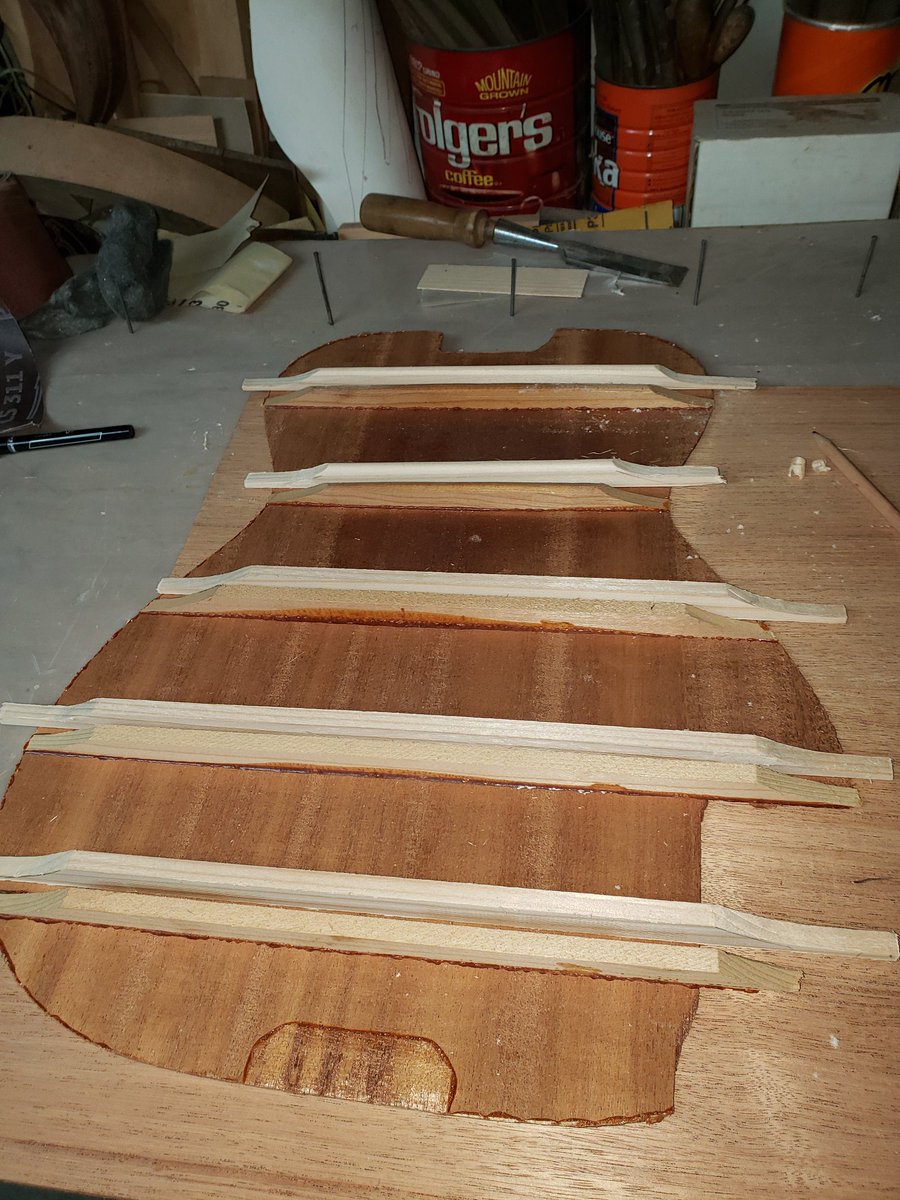 FoxGuitars's tweet photo. Update on the Harmony H162,  glue up cracks, make new braces. https://t.co/mvszvWshct