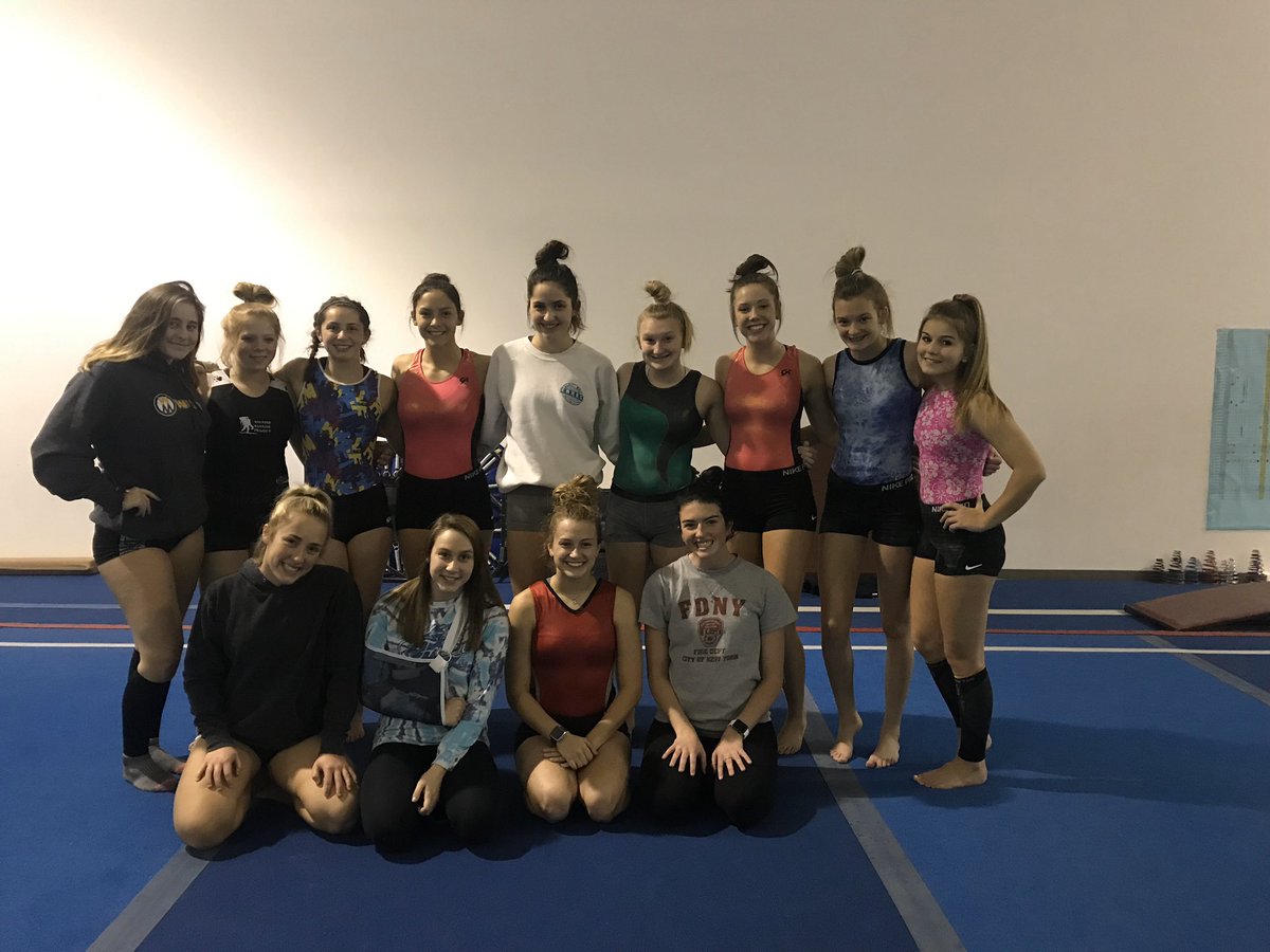 BucksGymnastics's tweet photo. It’s that time of the year!! Buckeye High School Gymnastics is back in full swing🤸🏽‍♀️🤸🏽‍♀️🤸🏽‍♀️🤸🏽‍♀️🤸🏽‍♀️🤸🏽‍♀️ https://t.co/wEWPoPwHdo