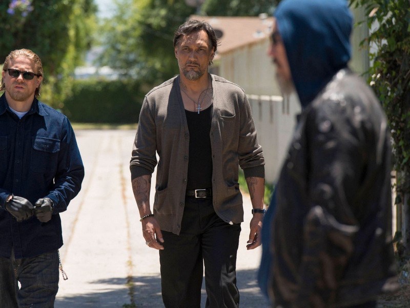 jbwax's tweet photo. Hoy es tu día, @NerosCardigan... Time to come out of hibernation for #CardiganDay? #sonsofanarchy #manigan https://t.co/WP8pQa4uDv