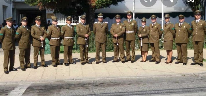 bastogne1943's tweet photo. #GraciasCarabineros 
Los UNICOS q mantienen A CHILE de PIE.
Hombres y mujeres q han luchado por más de 26 días contra una violencia y Vandalismo INACEPTABLE.
Cumplen con HONOR su JURAMENTO de ORDEN Y PATRIA inclusive frente a una SOCIEDAD muchas veces INGRATA.
SIMPLEMENTE HÉROES! https://t.co/XUcR5Qwwyr