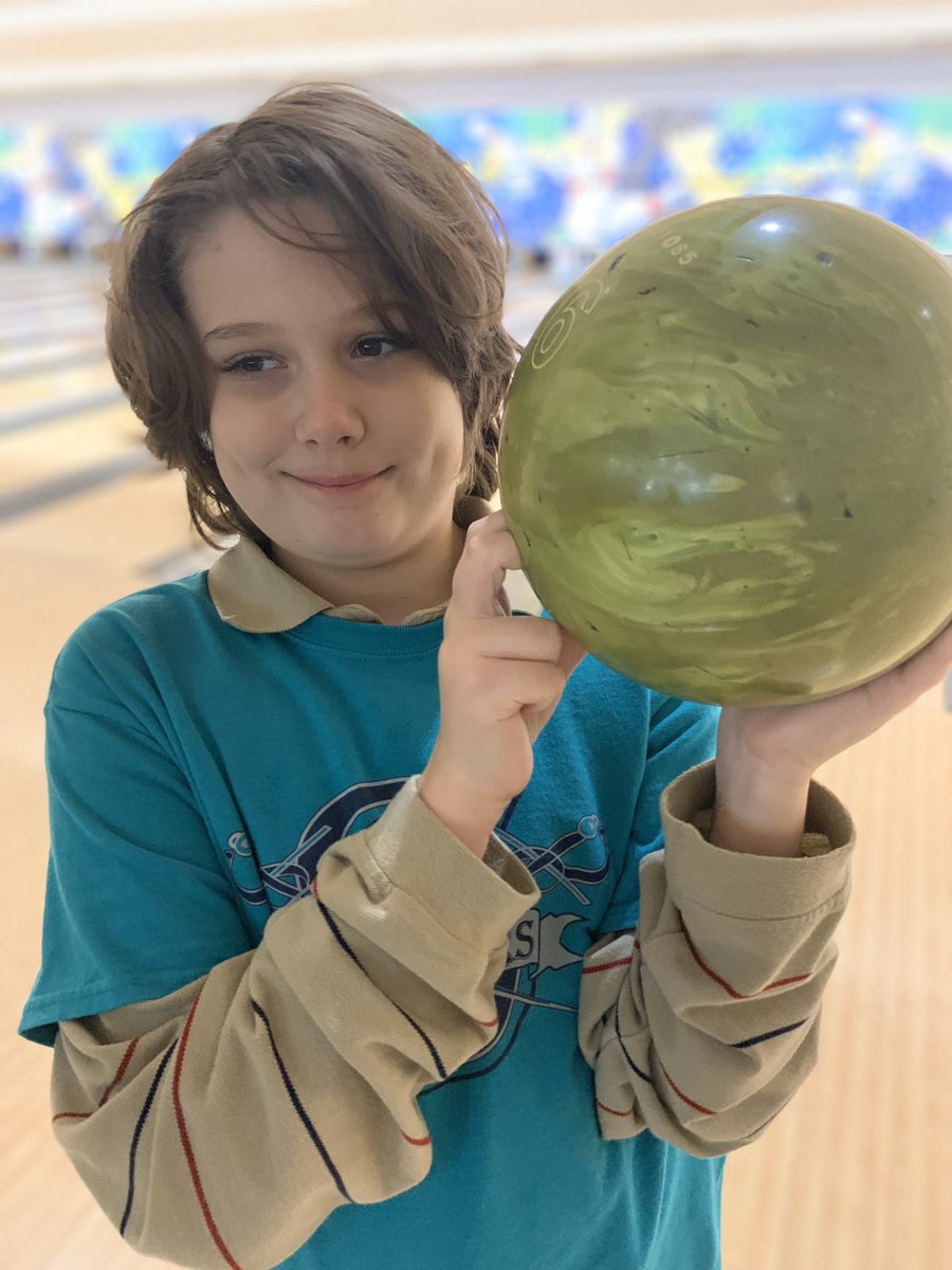 SiegelMiddle's tweet photo. Look at those smiles! Our students had an awesome day at the Special Olympics bowling day! https://t.co/dacs5fEE9l