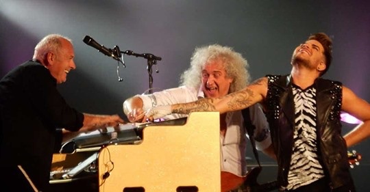 SPIKE INTERVIEW
<a href="/BBCRadioSolent/">BBC Radio Solent</a>'s <a href="/ALEXDYKE1/">Alex Dyke</a>  talks to Spike about his career, <a href="/QueenWillRock/">Queen</a>, the upcoming SAS Band shows <a href="/TheBrookSoton/">TheBrookSoton</a> and <a href="/GLiveGuildford/">G Live</a>, working with #EdwinStarr and more - bbc.co.uk/programmes/p07…
Photo by Julie McCoy