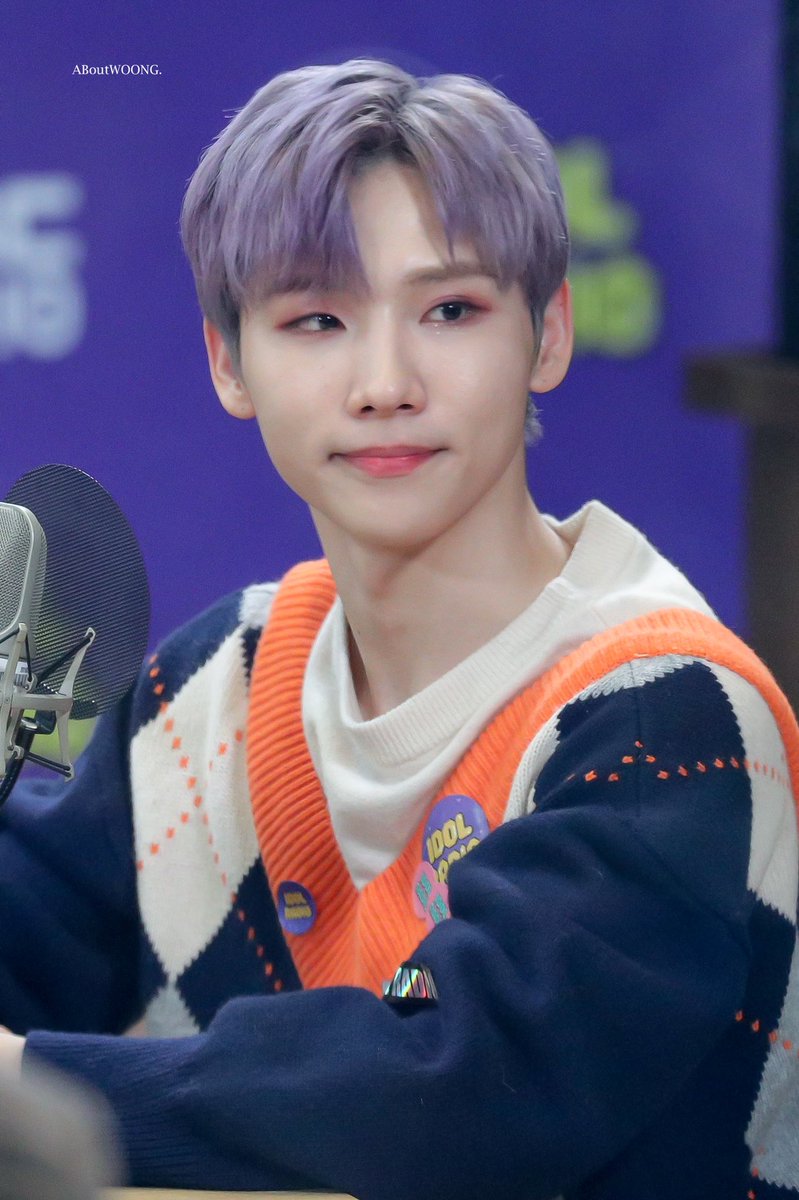 ABoutWOONG's tweet photo. 191014 아이돌 라디오
#전웅 #에이비식스 #웅쓰 
#AB6IX #JEONWOONG #WOONG

ㅂㄱㅅㅇ ㅠㅠㅠㅠㅠ https://t.co/50QMOArNXQ