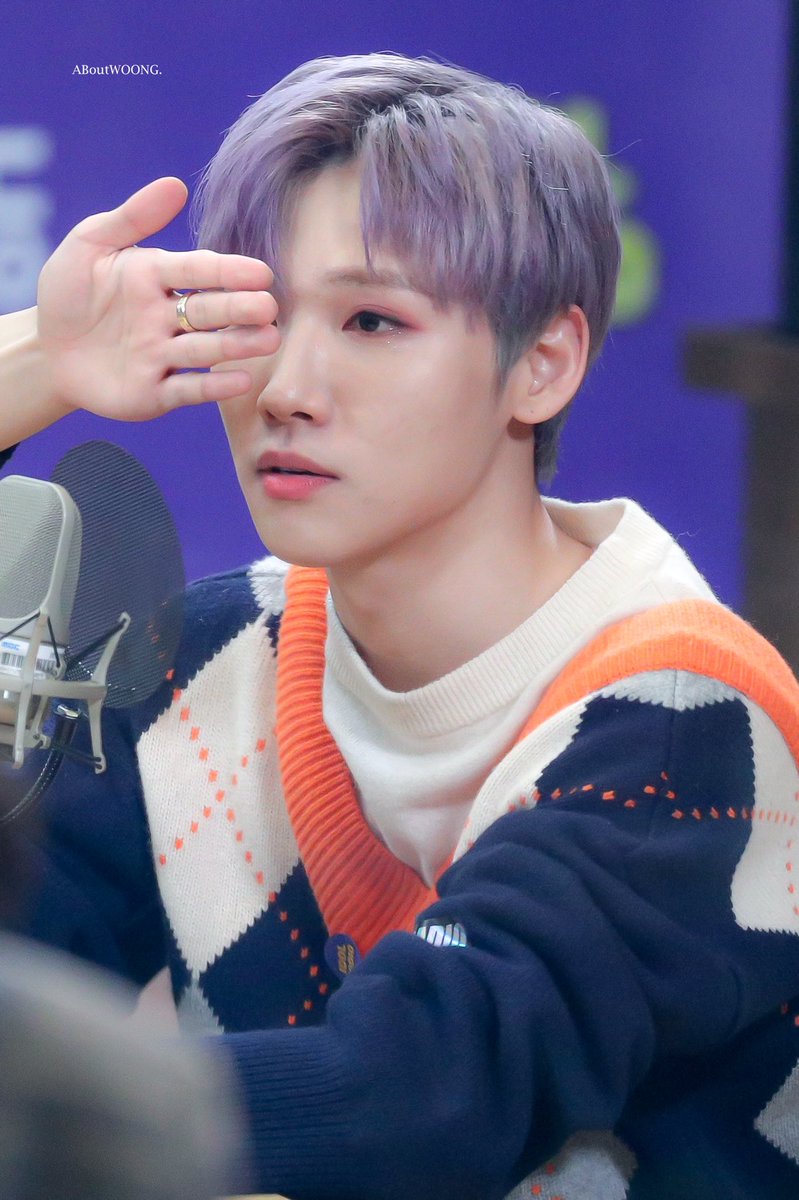ABoutWOONG's tweet photo. 191014 아이돌 라디오
#전웅 #에이비식스 #웅쓰 
#AB6IX #JEONWOONG #WOONG

ㅂㄱㅅㅇ ㅠㅠㅠㅠㅠ https://t.co/50QMOArNXQ