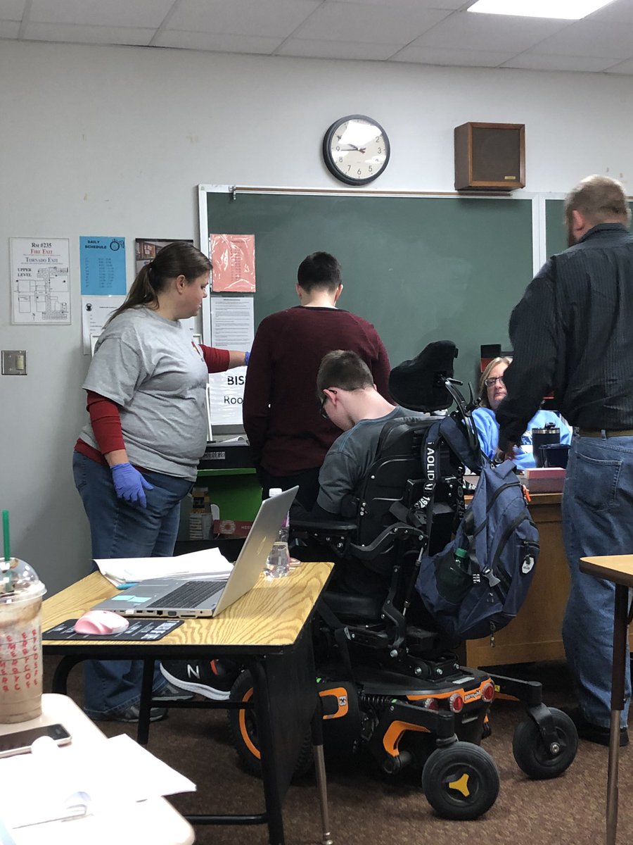 wcsea_tweets's tweet photo. Late Start Coffee Cart! The MTHS special education department had a visit from the Skill Builders’ coffee cart. #wcsea https://t.co/libLQVv1xP