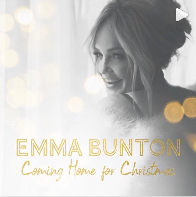 SpiceBoy_UK's tweet photo. Only 1 more day to go until Christmas in SpiceWorld officially begins with this amazing original song from @EmmaBunton 😍✌🏻🎄❄️ #ComingHomeforChristmas https://t.co/g0AdApJp6s
