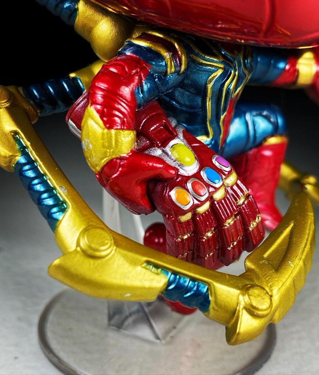 iron spider with gauntlet funko pop